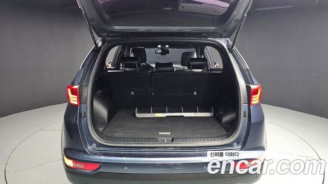 Kia Sportage 2016 — photo 26