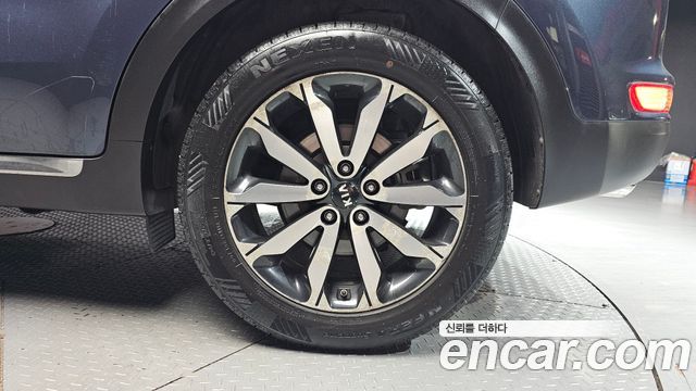 Kia Sportage 2016 — photo 7