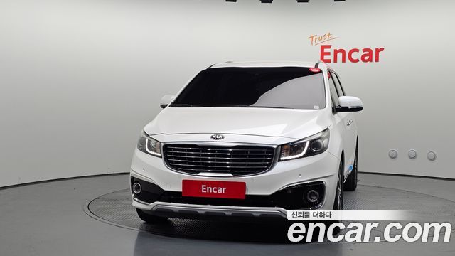 Kia Canival 2016 — photo 3