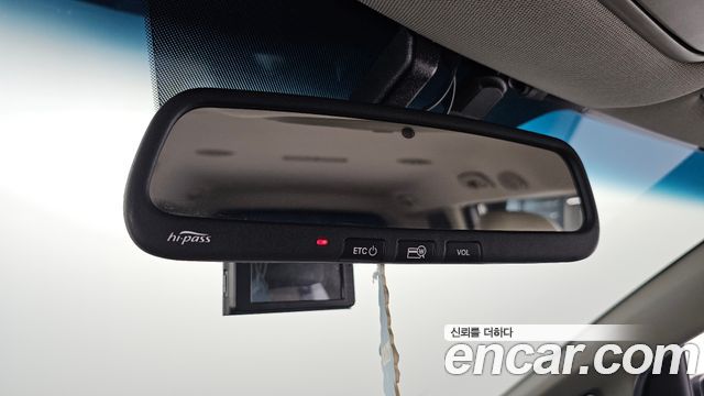 Kia Canival 2016 — photo 17