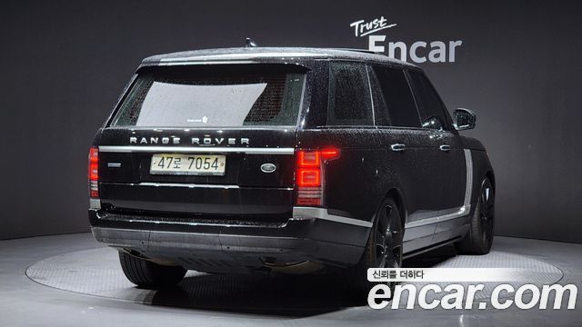 Land Rover Range Rover 2017 — photo 2
