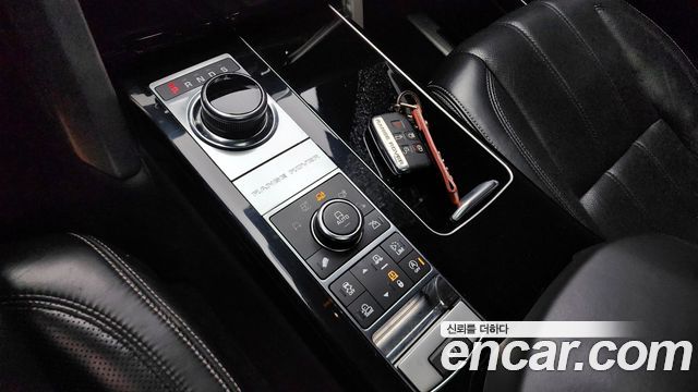 Land Rover Range Rover 2017 — photo 12