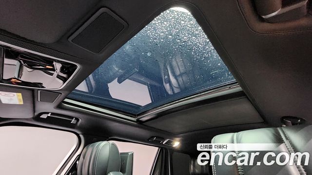 Land Rover Range Rover 2017 — photo 24