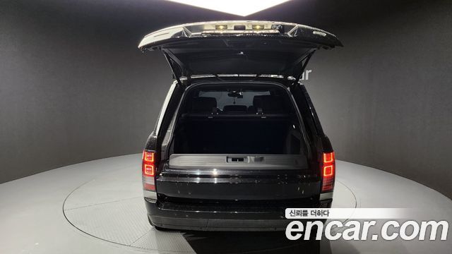 Land Rover Range Rover 2017 — photo 26