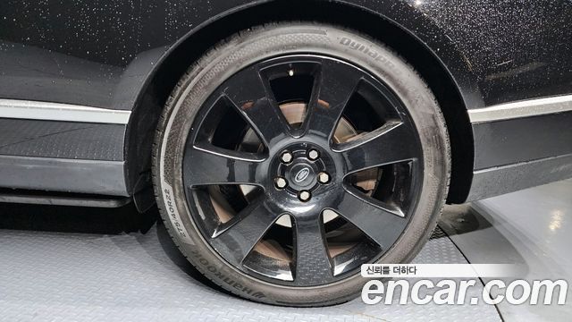 Land Rover Range Rover 2017 — photo 7