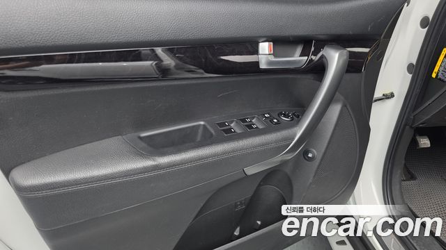 Kia Sorento 2013 — photo 14