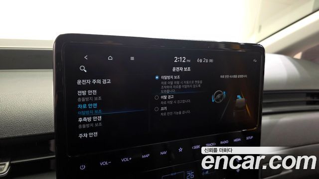 Hyundai Staria 2024 — photo 24