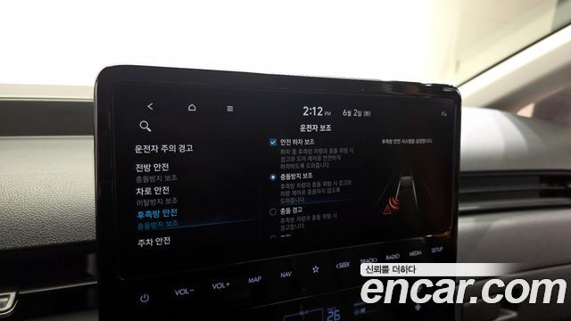 Hyundai Staria 2024 — photo 25