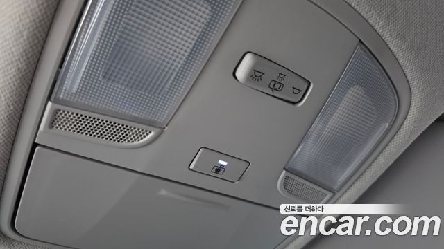 Hyundai Kona 2022 — photo 28