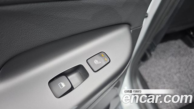 Hyundai Kona 2022 — photo 31