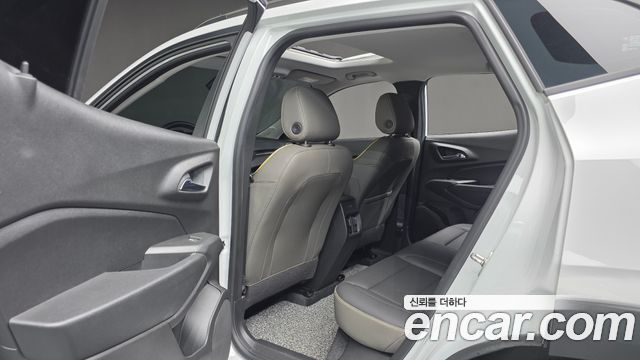 ChevroletGMDaewoo Trax 2024 — photo 24