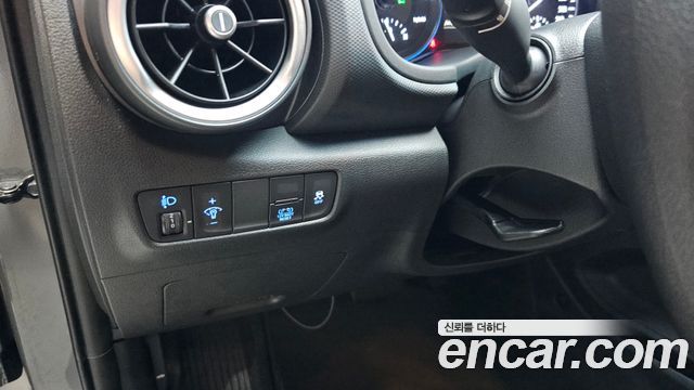 Hyundai Kona 2021 — photo 18