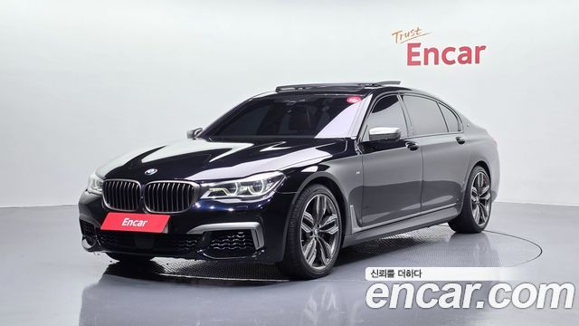 BMW 7-Series 2018 — photo 1