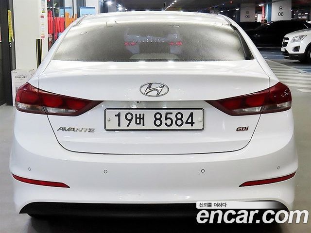 Hyundai AVANTE 2016 — photo 5