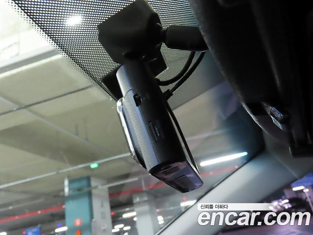 Hyundai AVANTE 2016 — photo 13