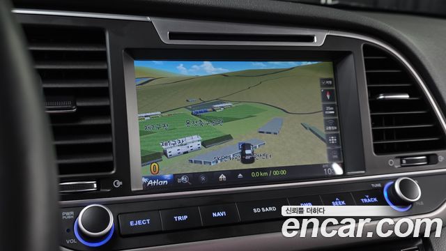 Hyundai AVANTE 2016 — photo 13