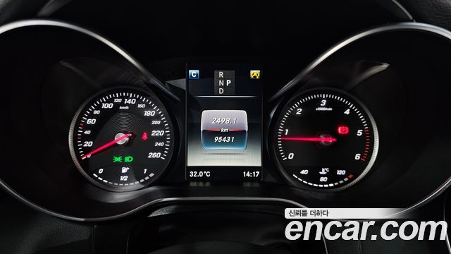 Mercedes-Benz GLC-Class 2016 — photo 8