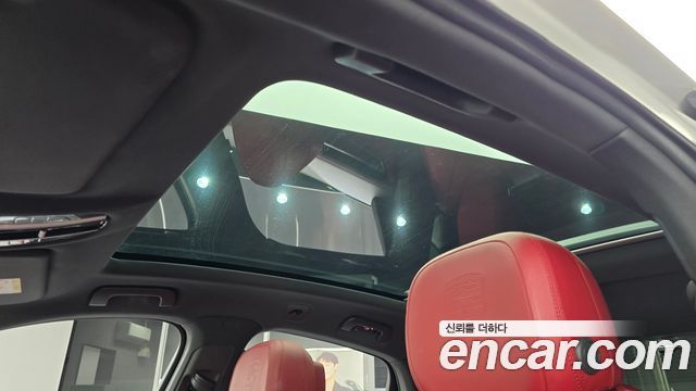 Porsche Cayenne 2021 — photo 17