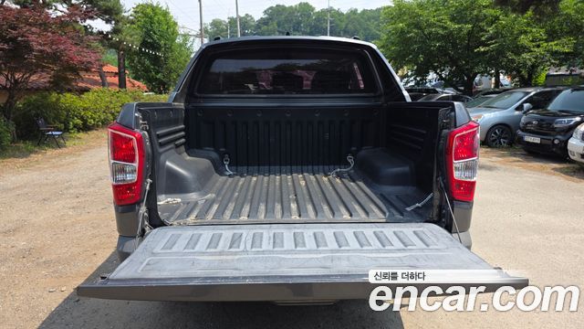 KG Mobility Rexton 2018 — photo 20