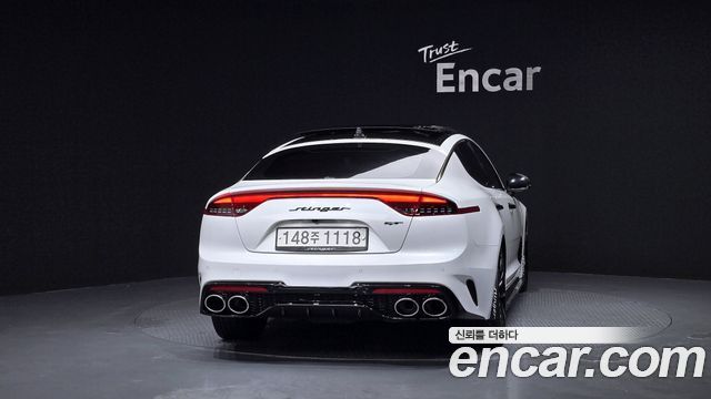 Kia Stinger 2018 — photo 4