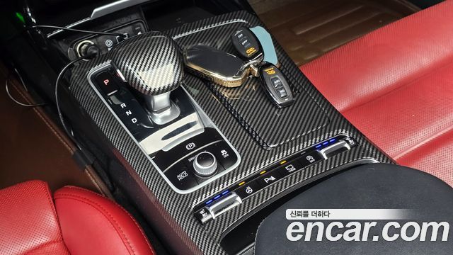 Kia Stinger 2018 — photo 12
