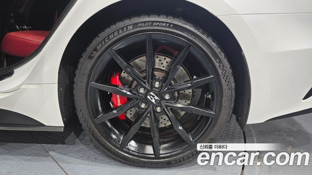Kia Stinger 2018 — photo 7