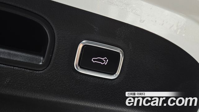 Kia Stinger 2018 — photo 30