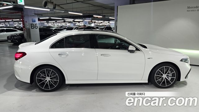 Mercedes-Benz A-Class 2025 — photo 9