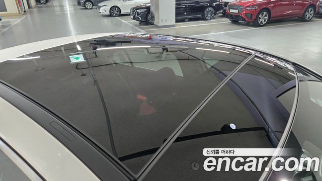 Mercedes-Benz A-Class 2025 — photo 14