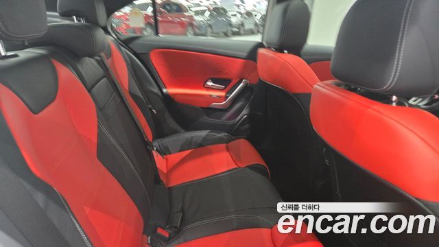 Mercedes-Benz A-Class 2025 — photo 20