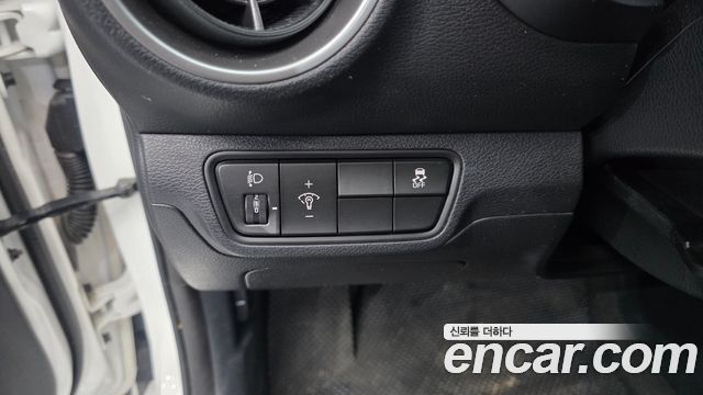 Kia K3 2019 — photo 14