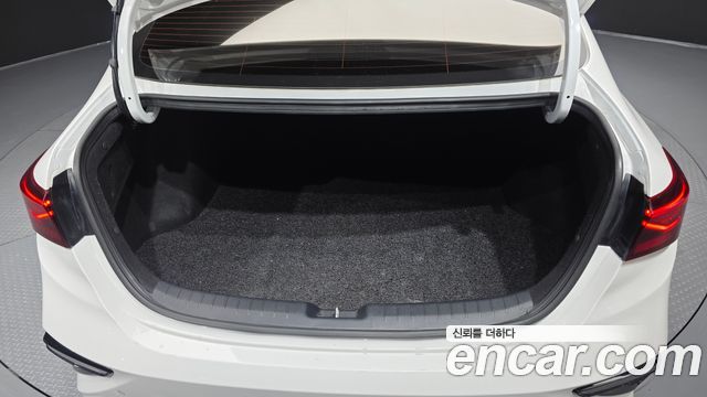 Kia K3 2019 — photo 20