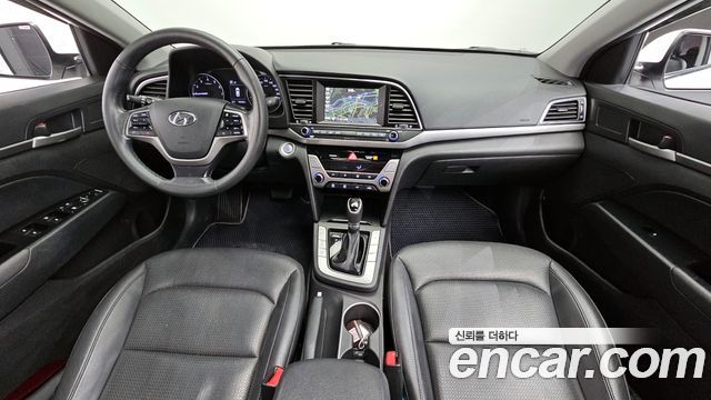 Hyundai AVANTE 2016 — photo 7