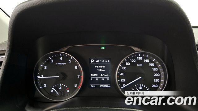Hyundai AVANTE 2016 — photo 8