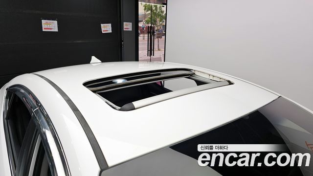 Hyundai AVANTE 2016 — photo 17