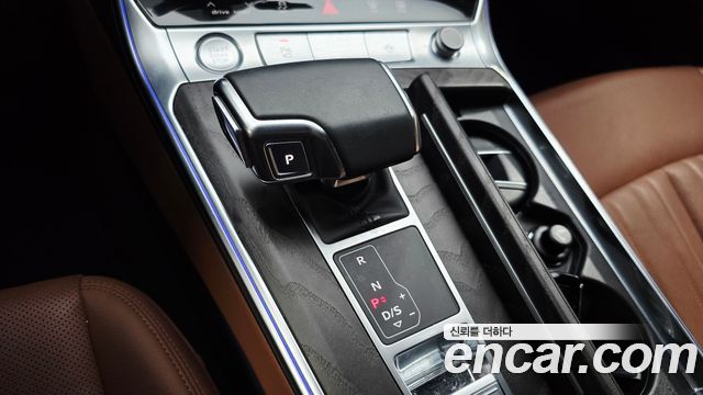 Audi A6 2020 — photo 12