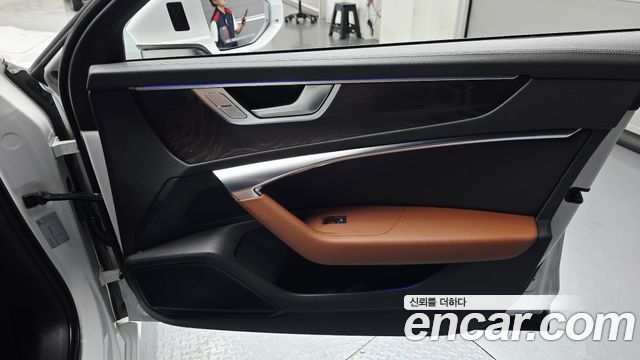 Audi A6 2020 — photo 15