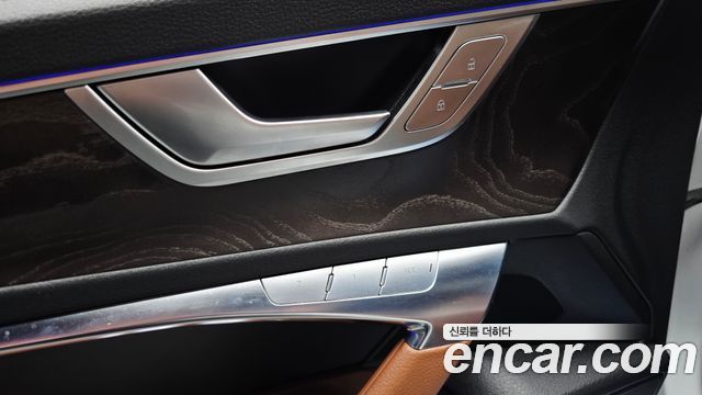 Audi A6 2020 — photo 27