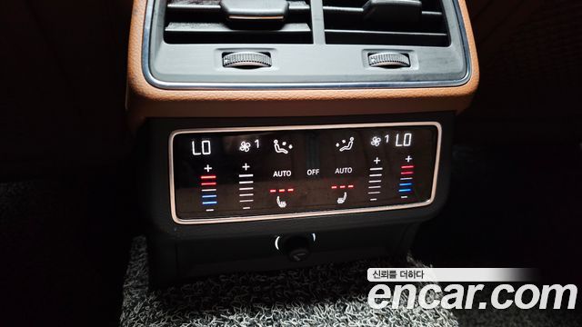 Audi A6 2020 — photo 34