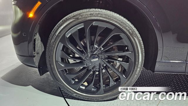 Lincoln Aviator 2023 — photo 5