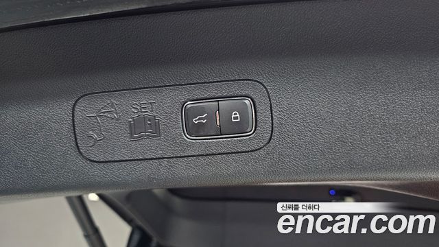 Lincoln Aviator 2023 — photo 18
