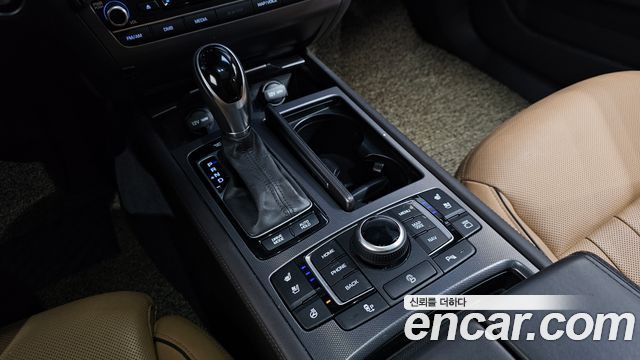 Hyundai Genesis 2014 — photo 12