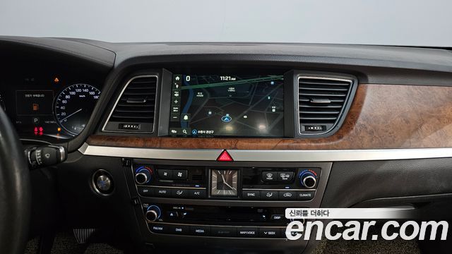 Hyundai Genesis 2014 — photo 18