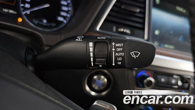 Hyundai Genesis 2014 — photo 29