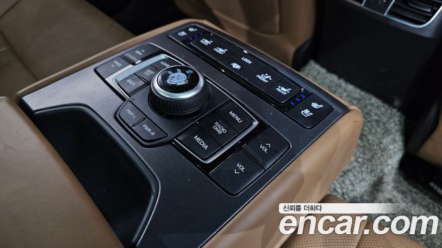 Hyundai Genesis 2014 — photo 34