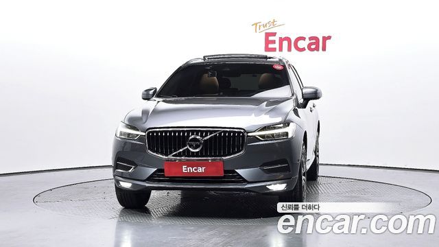 Volvo XC60 2018 — photo 3