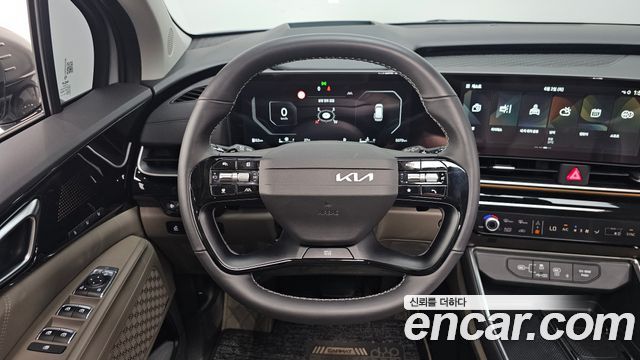 Kia Canival 2025 — photo 14