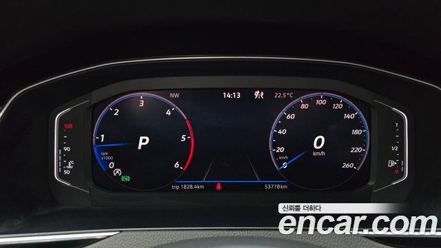 Volkswagen Passat 2021 — photo 11