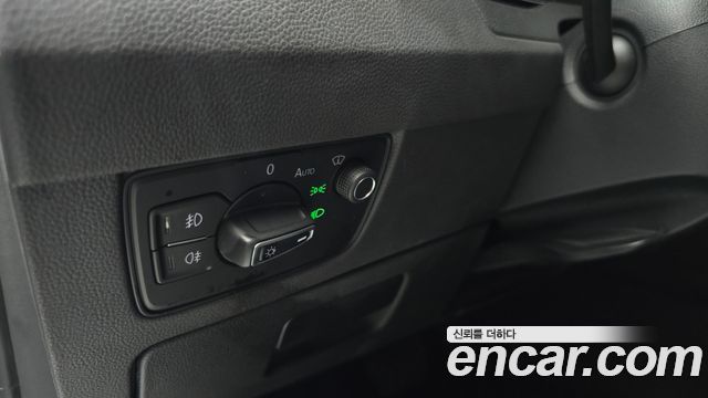 Volkswagen Passat 2021 — photo 25