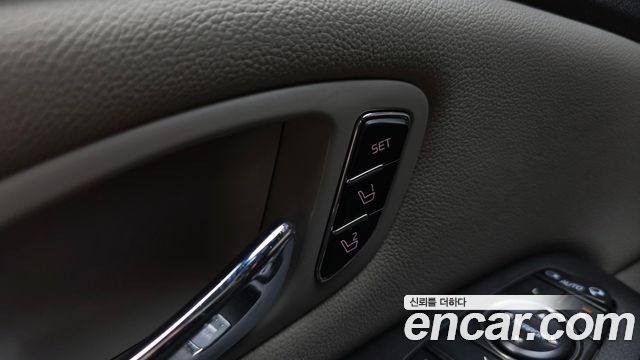 Kia Canival 2016 — photo 34